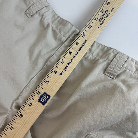 Sundance Women’s Khaki Cargo Shorts Size 14 Granola Girl Hiking Ripstop Outdoor - Picture 6 of 6